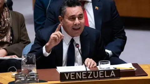 Venezuela Denounces US Over 'Extortion' Following Seizure of Oil Tankers