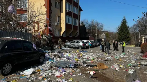 Ukraine Labels Bucha Explosion a 'Terrorist Attack' Following Police Injuries