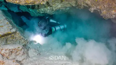 Italian Divers' Equipment 'Substandard' in Maldives Cave Tragedy, Rescuer Says