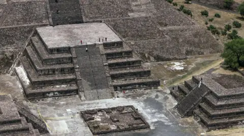 Tragic Shooting at Teotihuacán Linked to U.S. Violence
