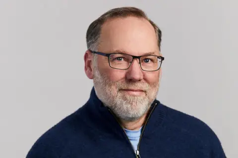 Hiker’s Day Interrupted by Life-Changing Nobel Prize Announcement