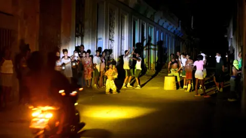 Cuba Faces Second National Blackout in a Week Amid Energy Crisis