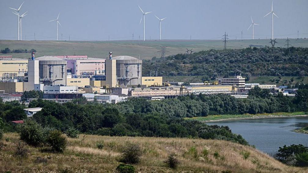 Romania Shuts Nuclear Reactor as Danube Hits 30‑Year Low