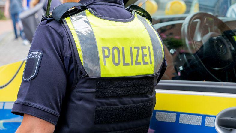 Germany Investigates Russian Links in Weapons Cache Found in Berlin Forest