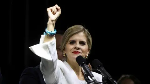Laura Fernández Clinches Costa Rica Presidency with Tough Crime Stance