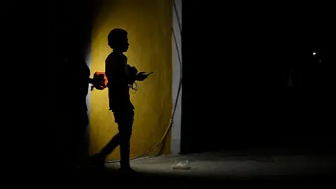 Cuba Faces Widespread Blackouts as Power Grid Fails