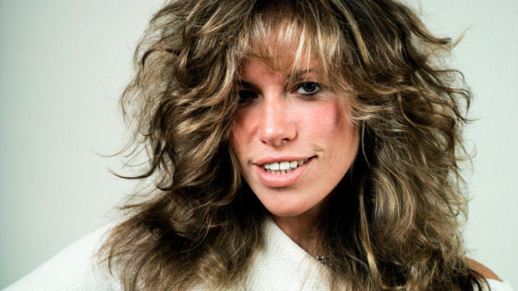 Carly Simon Announces Parkinson's Diagnosis Ahead of New Album Release
