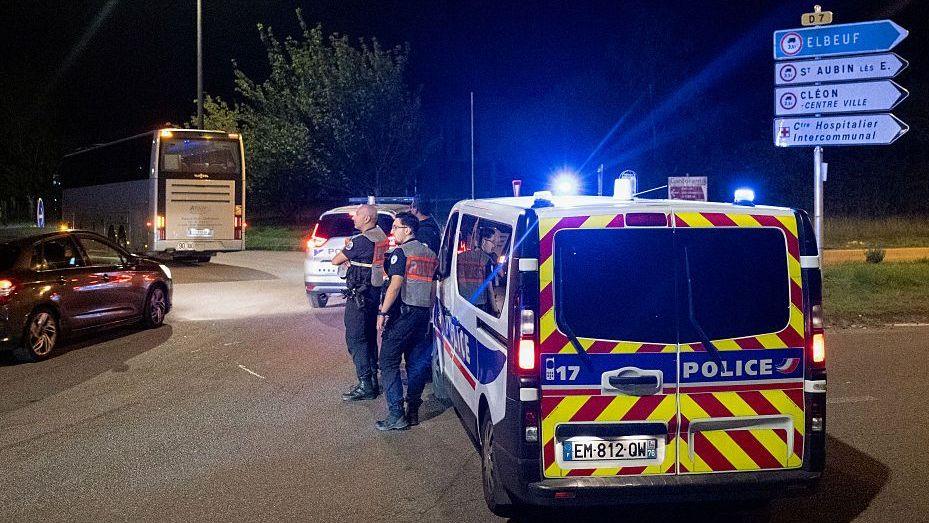 Passenger train derails in France, at least 44 injured