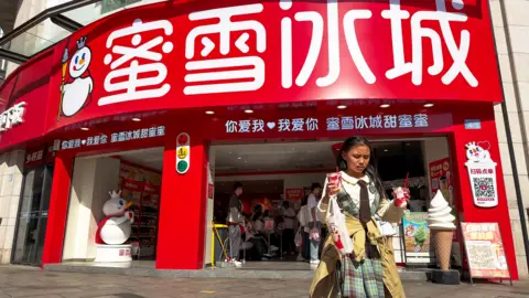 China's Innovative Exports: From Bubble Tea to Sportswear Conquering Global Markets