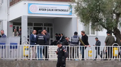 Turkish Police Arrest 83 Individuals Over Online Praise for School Shootings