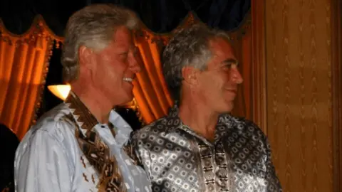 Republicans Threaten Contempt Proceedings Against Bill Clinton Over Epstein Testimony No-Show