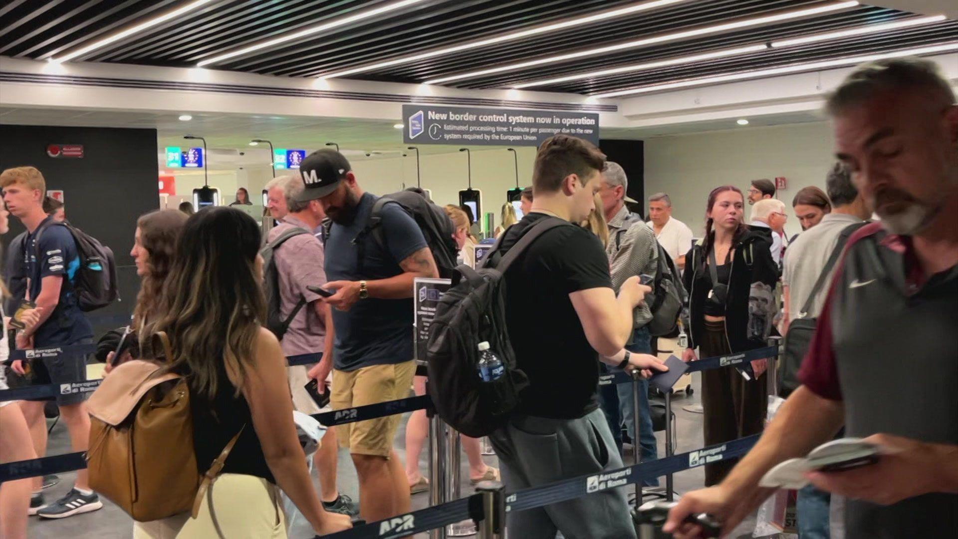 EU New Border System Slows UK Travelers, Rome Airport Boss Says