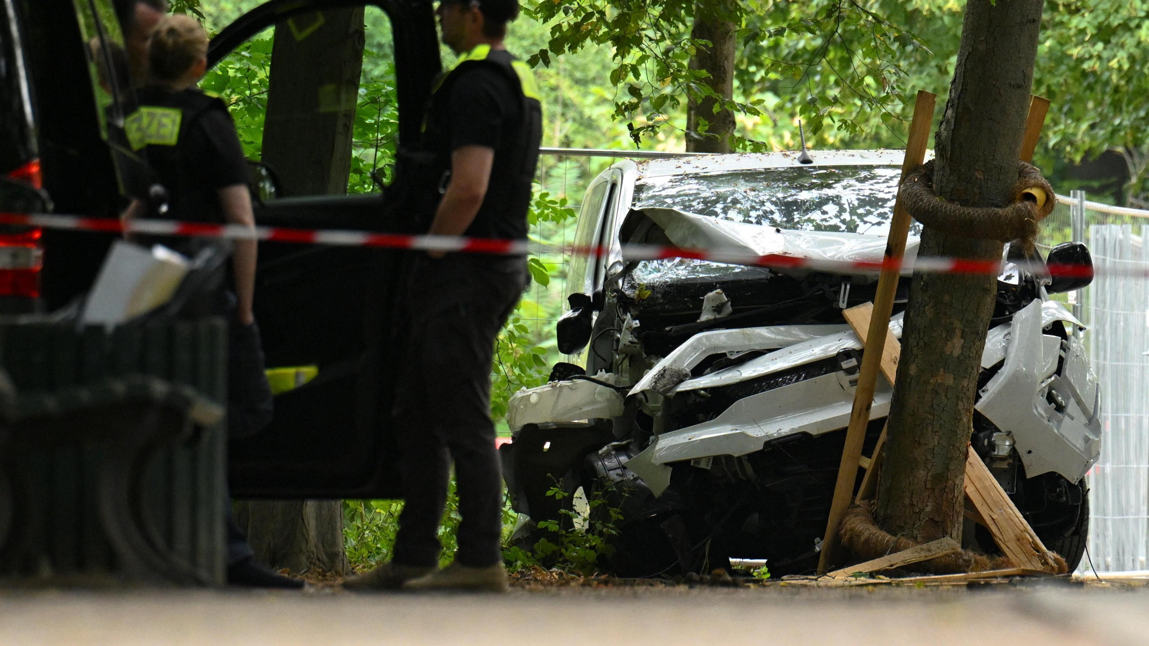 Berlin Pride Attack: Van Ramps Into Crowd, One Woman Killed, 29 Injured