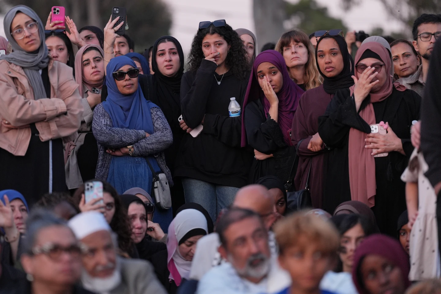 Two Teenagers Radicalized Online Kill Three at San Diego Mosque, Then Die