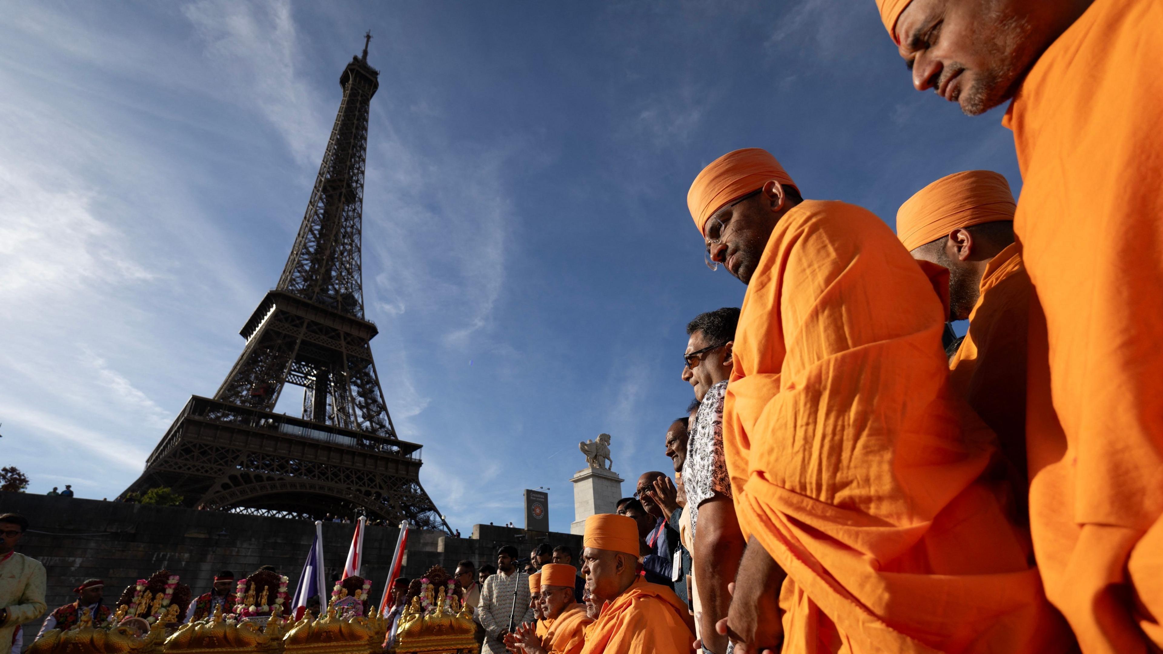 Emotional Rift at Eiffel Tower: Women Asked To Step Aside for Hindu Delegation