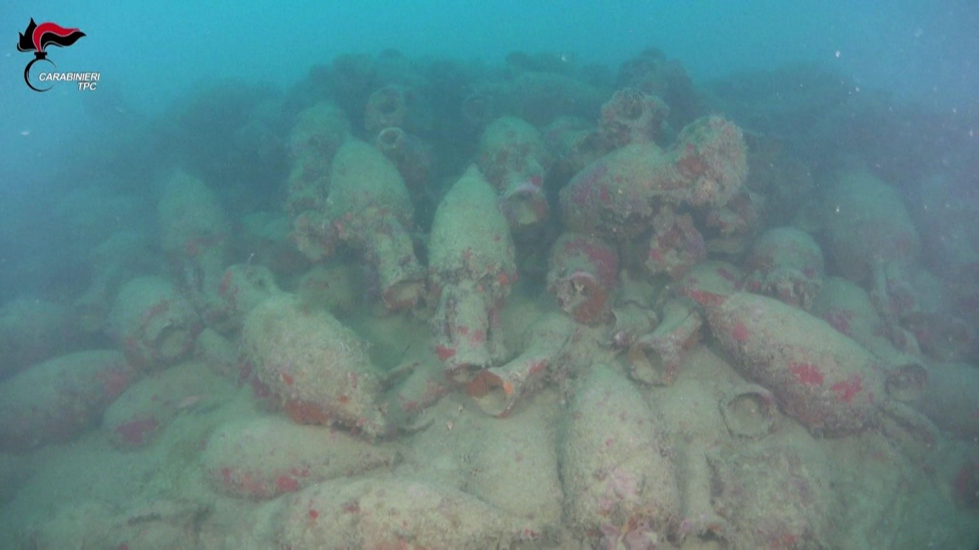 Sicily Shipwreck Reveals 2,000‑Year‑Old Roman Cargo