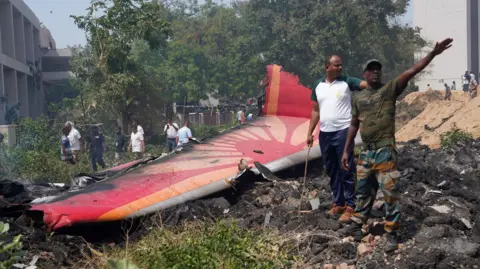Air India Crash Inquiry Delayed as Investigators Seek More Time