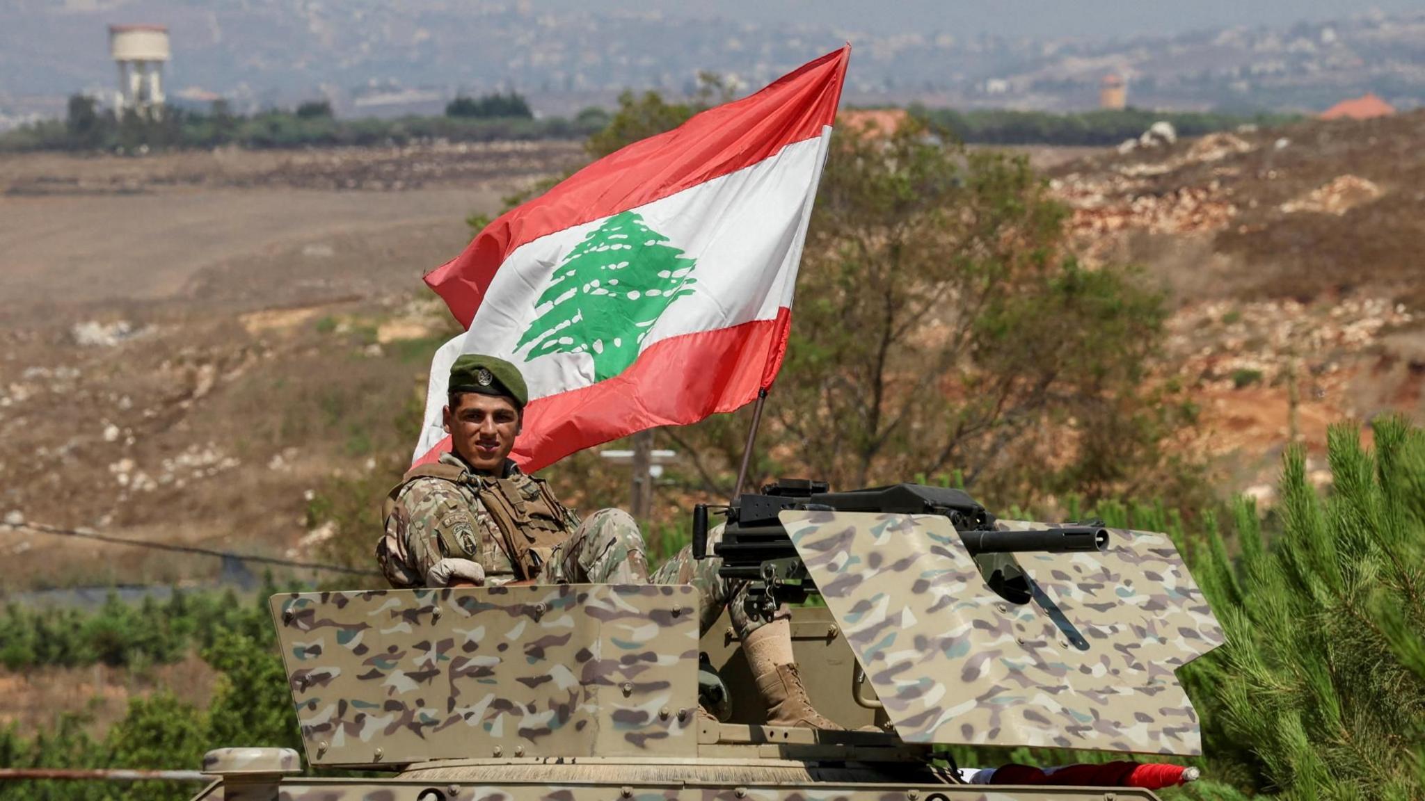 Lebanese Army Deploys to ‘Pilot Zone’ as Israeli Withdrawal Ends