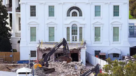 Trump's White House Ballroom Construction Receives Green Light