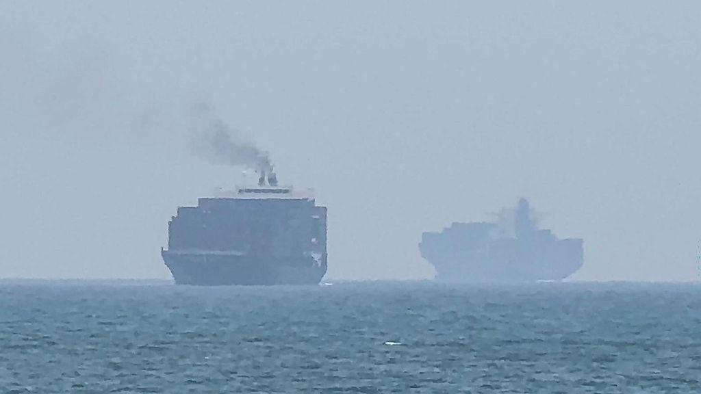 Oman‑Iran talks progress, but Iran warns Strait won’t open soon