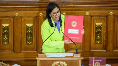 Delcy Rodríguez Proposes Reforms to Venezuela's Oil Industry