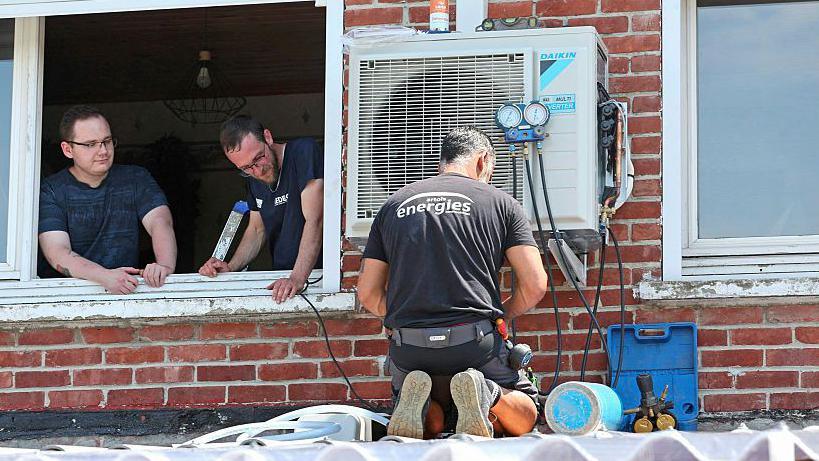 Air‑Conditioning Sparks Political Rift as France Faces Record‑High Heat