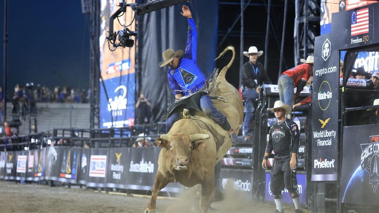 Rodeo rallies recruits: Cowboys, jets and border patrol converge in Trump‑era recruitment push