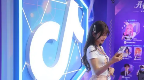 Navigating New Terrain: TikTok's Transition in the U.S. Amid Global Tensions