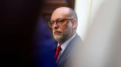 Trump Administration Begins Layoffs Amid Government Shutdown