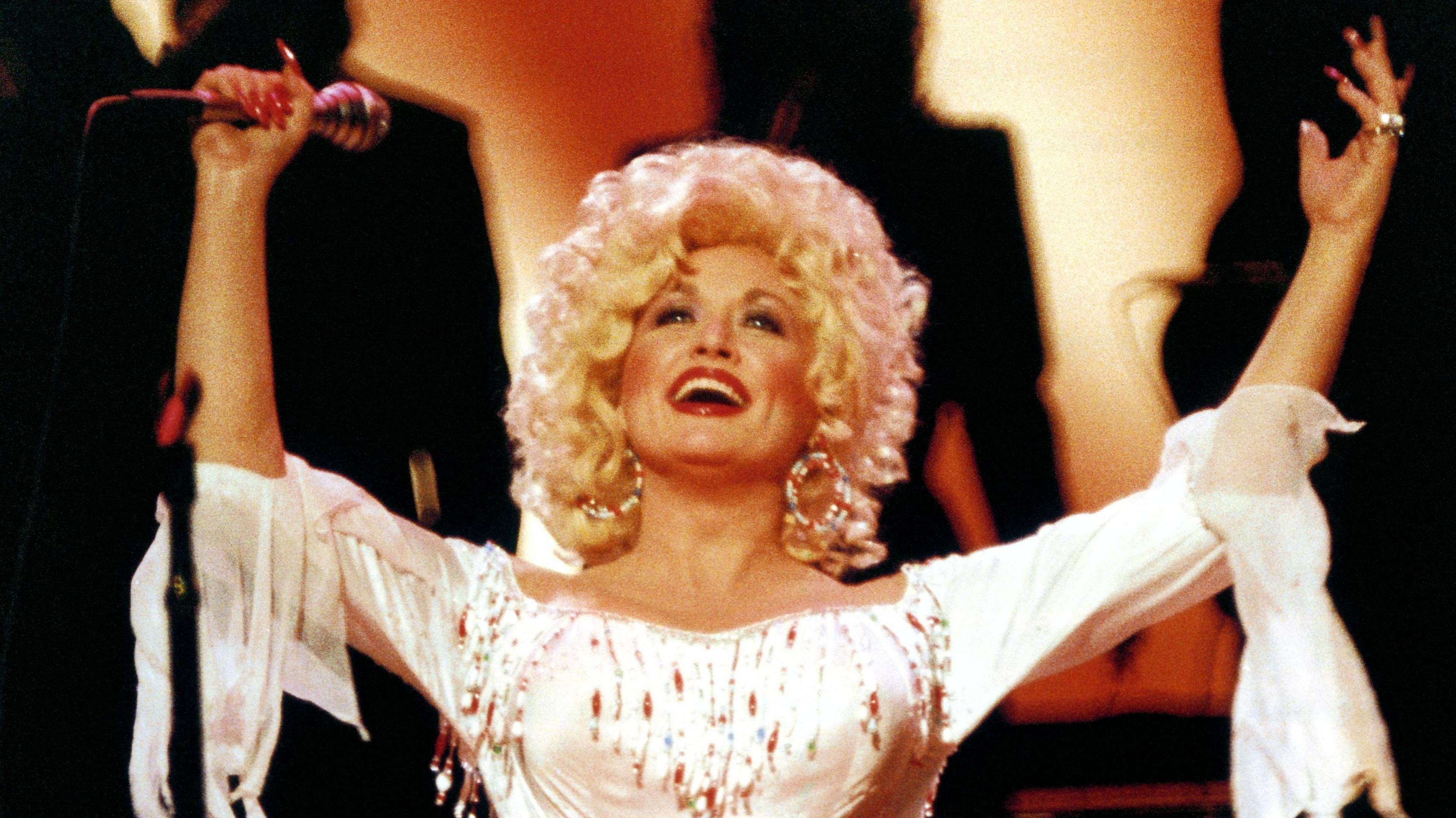Dolly Parton: The Songwriter Who Turned Nails Into a New Hit