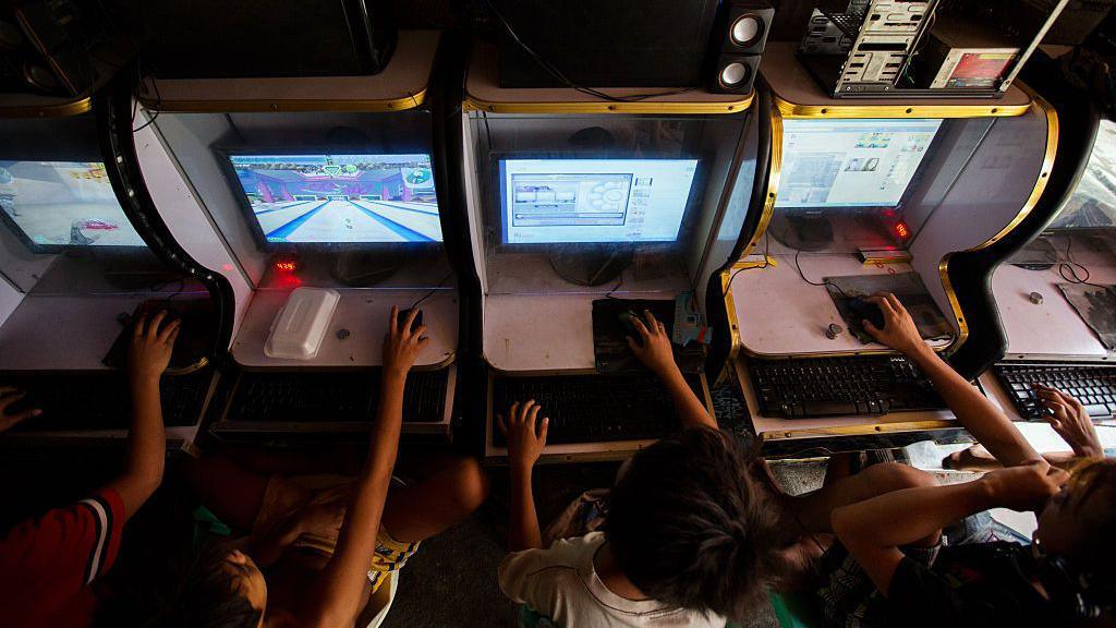 Philippines Blocks Gaming App After Teen Shooter’s Reported Use