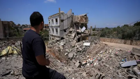 Lebanon Silent After US‑Iran Ceasefire: Families Return, but Peace Remains Fragile