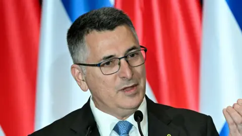 Israel's Foreign Minister Begins Groundbreaking Visit to Somaliland