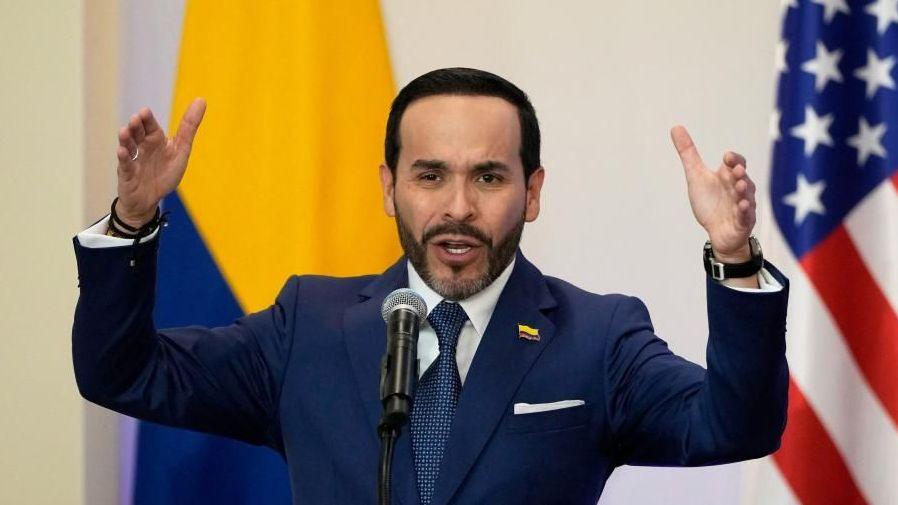 Colombia’s President Eases Ten‑Year‑Old Rules on Carrying Legal Firearms