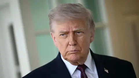 Trump Tariff Refunds Launched, But Consumers Left in Limbo