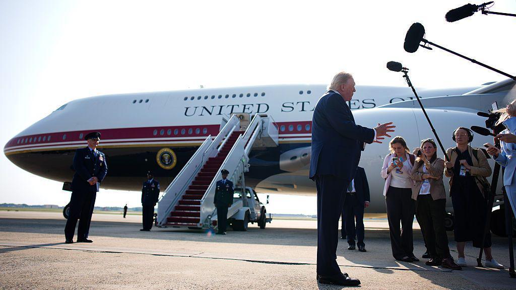 Trump Administration Subpoenas New York Times Reporters Over Air Force One Security Concerns